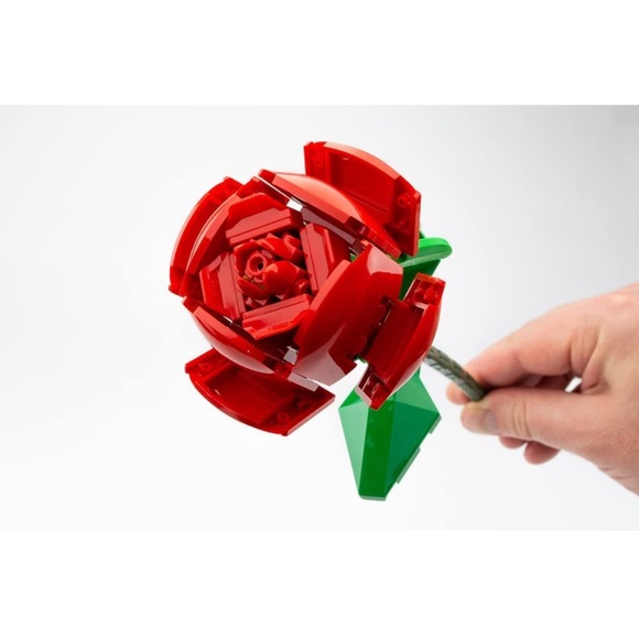 NIB Lego Roses - Retired Set - Picture 2 of 4